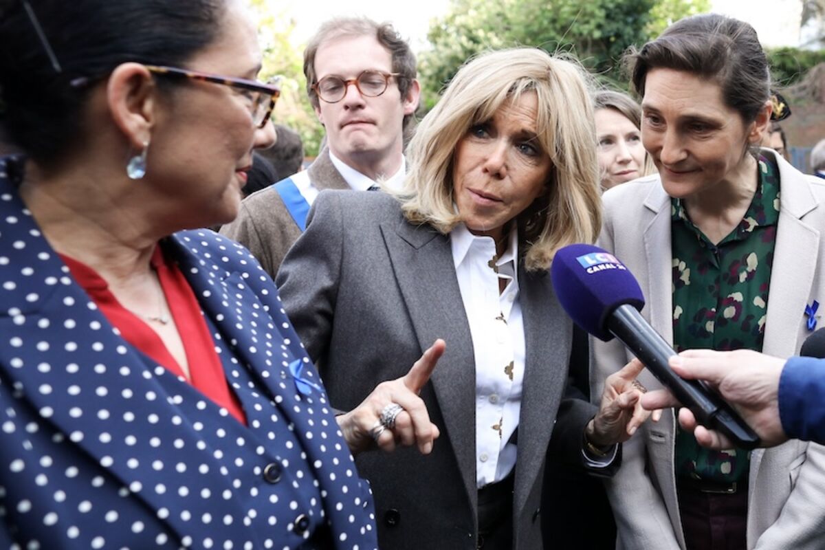 Photos Brigitte Macron Et Am Lie Oud A Cast Ra Se Retrouvent Pour