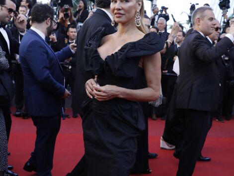 Cannes 2017 : Pamela Anderson méconnaissable sur le tapis rouge