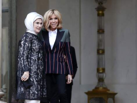 PHOTOS - Brigitte Macron tout sourire et chic à l’Elysée pour un rendez vous diplomatique