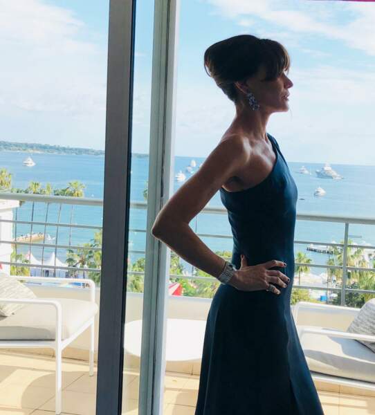 Photos Cannes 2019 Carla Bruni Somptueuse Sur Le Tapis Rouge En
