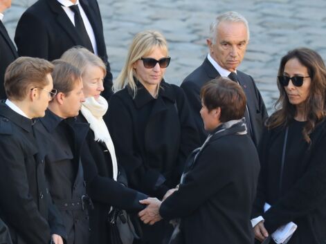 PHOTOS - Hommage national à Charles Aznavour : sa femme et ses enfants émus mais dignes