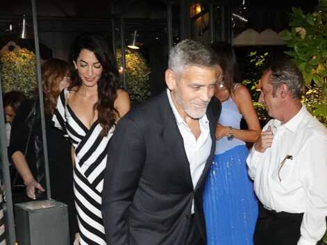 PHOTOS – George Clooney, très en forme après son accident pour une sortie en amoureux avec Amal