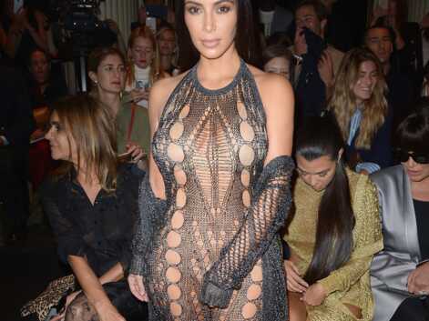 Paris Fashion Week - Kim Kardashian, très sexy au défilé Balmain