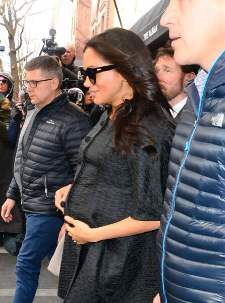 Meghan Markle sortant de son hôtel situé dans l'Upper East Side à New York le 19 février.