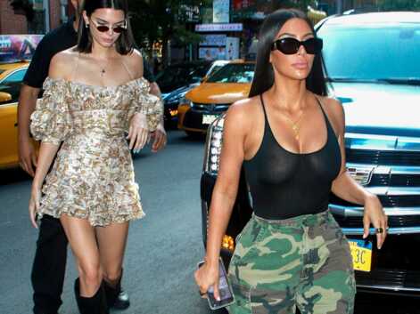 Kim Kardashian dévoile sa poitrine avec un top (très) transparent