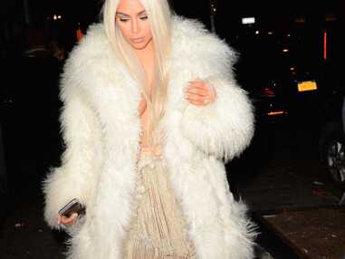 Kim Kardashian, la blonde platine de Yeezy