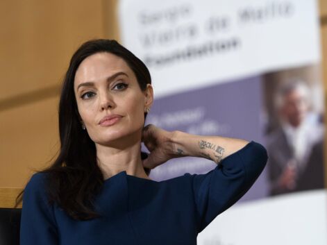 PHOTOS - Angelina Jolie, une beauté très classique à Genève