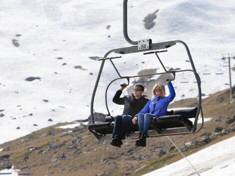 Emmanuel et Brigitte Macron au ski