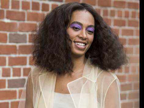Solange Knowles montre son look à la Fashion Week de New York