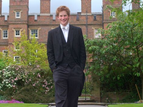 PHOTOS - Retour dans la vie du Prince Harry au collège d'Eton en 2003