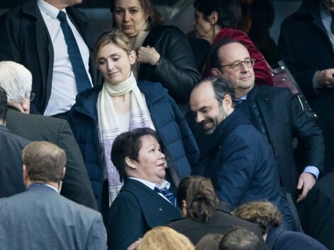 PHOTOS – François Hollande et Julie Gayet, amoureux au stade de France