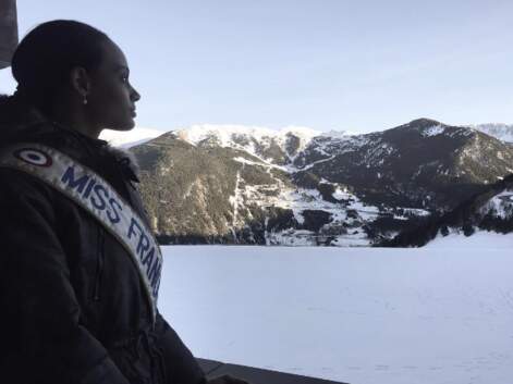 PHOTOS - Quatre Miss France en vacances au ski