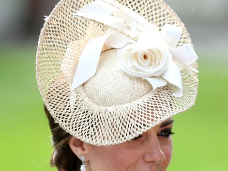 Princesse Kate, tête à chapeaux