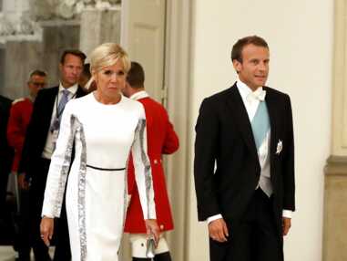 PHOTOS - Brigitte Macron et ses robes longues de vestale