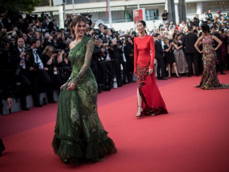 Photos - Iris Mittenaere : Miss Univers sublimée par Jean Paul Gaultier sur le tapis rouge de Cannes