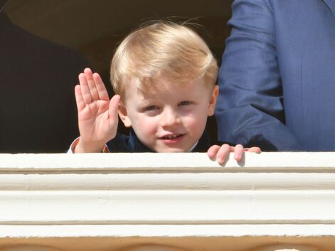 PHOTOS - L’adorable geste du prince Jacques de Monaco au balcon, sous le regard ému de ses parents