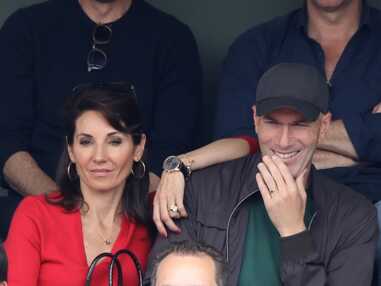 PHOTOS – Zinédine Zidane avec sa femme Véronique et deux de ses fils, Luca et Enzo, à Roland Garros