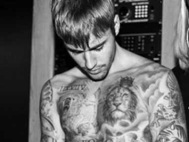 PHOTOS - Justin Bieber, David Beckham, M Pokora, les tatouages des hommes célèbres