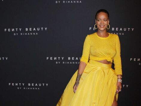 Le look renversant de Rihanna en tenue jaune pour le lancement de Fenty Beauty