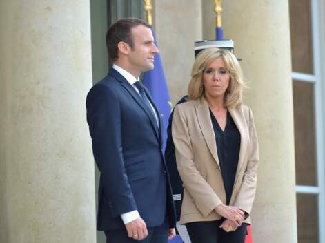 PHOTOS - Emmanuel et Brigitte Macron complices et tout sourire pour accueillir le premier ministre australien à l’Élysée