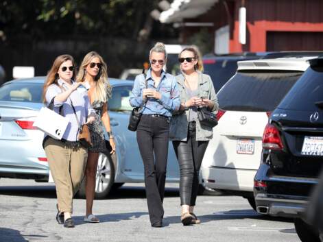 PHOTOS - A Los Angeles, Laeticia Hallyday est entourée de ses amies Yaël Abrot et Elodie Piège