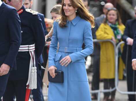 PHOTOS - Kate Middleton chic et tout sourire au côté de William pour une nouvelle sortie