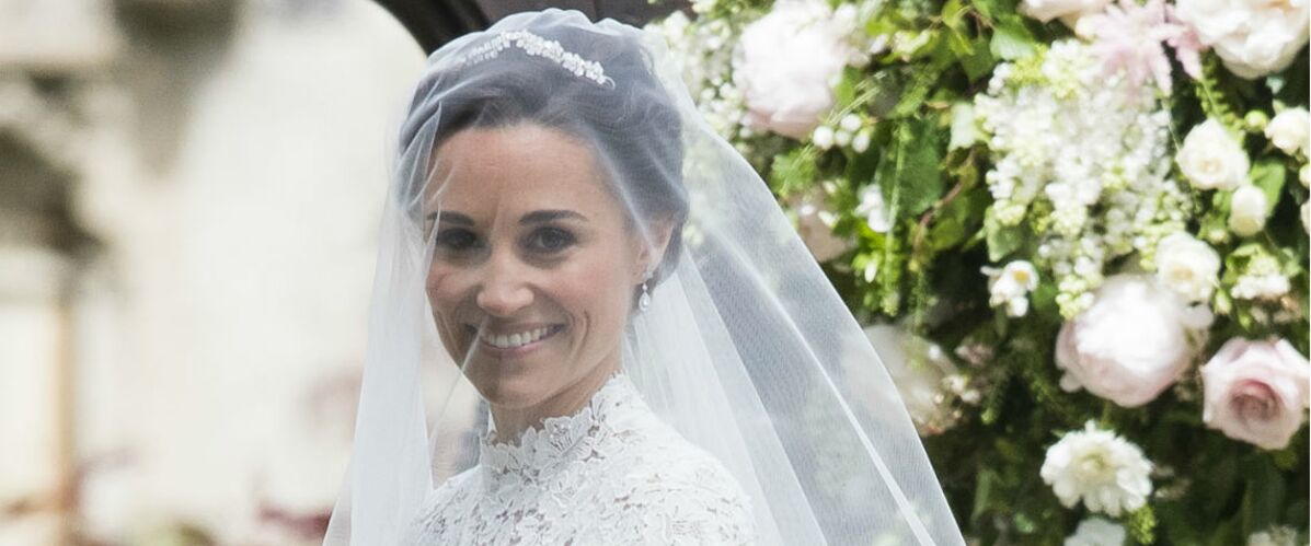 Mariage En Hiver Quelle Coiffure De Mariee Choisir Quand Il Fait Froid Gala