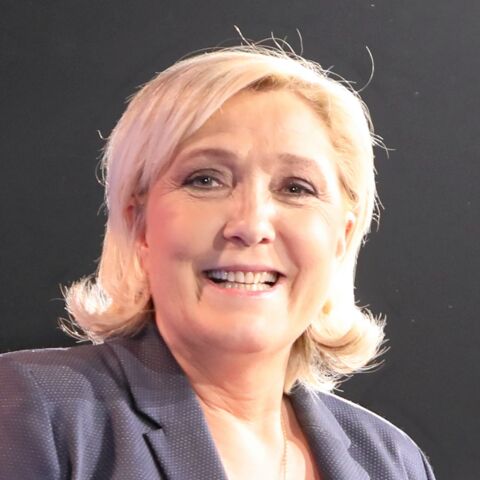 Pourquoi Marine Le Pen Est Convoquee A Un Examen Psychiatrique Apres Un Tweet Gala