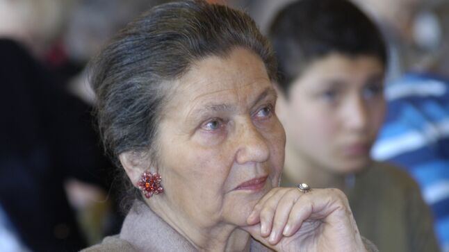Ariel Weil Petit Fils De Simone Weil Simone Veil : sa mère, le personnage le plus important de sa vie - Gala