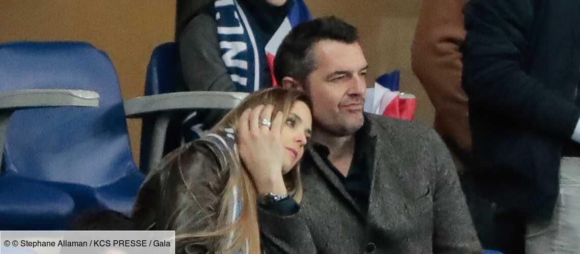 Claire Moussa Et Si On Se Rencontrait PHOTOS – Arnaud Ducret très tactile avec sa compagne… pour applaudir