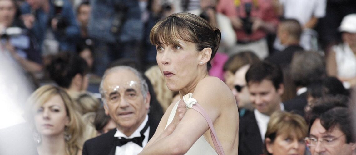 PHOTOS \u2013 Festival de Cannes Sophie Marceau, Emmanuelle Seigner, Nabilla Benattia, retour sur les accidents de robes , Gala