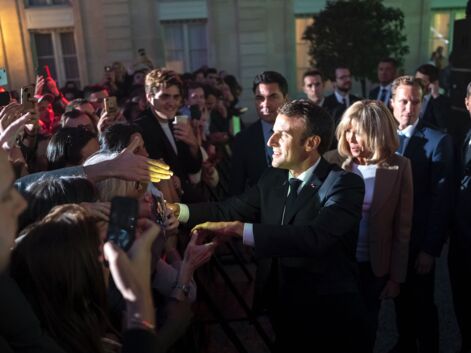 PHOTOS : Brigitte et Emmanuel Macron déchaînés pendant la fête de la musique à l’Elysée aux côtés des Brigitte ou d’Elton John