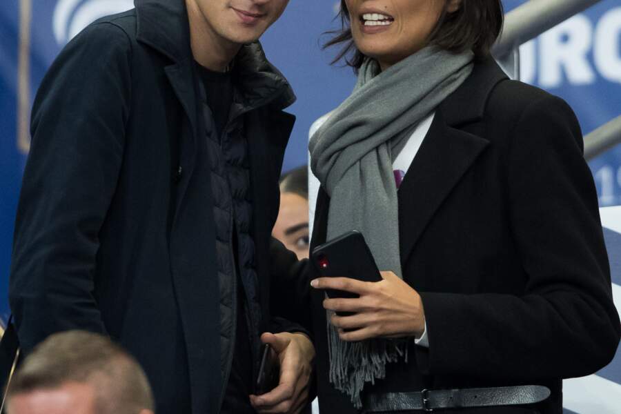 PHOTOS Leila Kaddour et son chéri Pierre Guenard à l’unisson pour le match des Bleus Gala