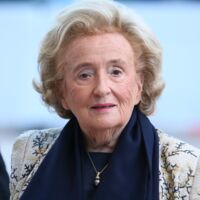 Bernadette Chirac Ou Vit Elle Depuis La Mort De Son Mari Gala