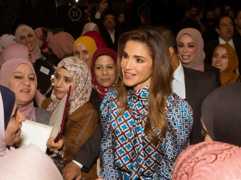 PHOTOS - Rania de Jordanie véritable reine du style