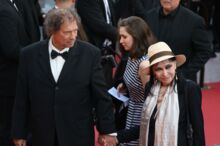 Anna Karina Dennis Berry Son 4e Epoux Mort A 76 Ans Marion Cotillard Dans Le Chagrin Gala