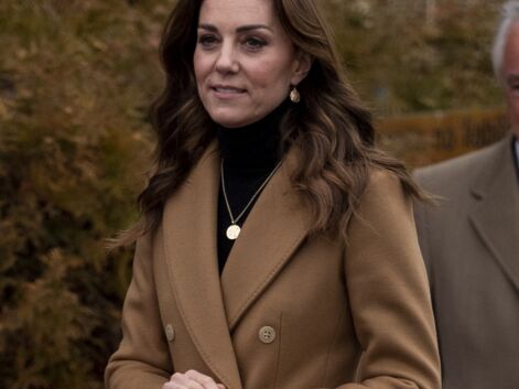 PHOTOS - Kate Middleton, maman-poule : ce précieux bijou qu’elle porte en hommage à ses enfants