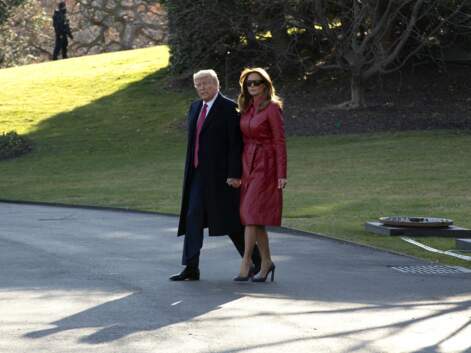 PHOTOS - Melania Trump en trench en cuir : son nouvel indispensable mode