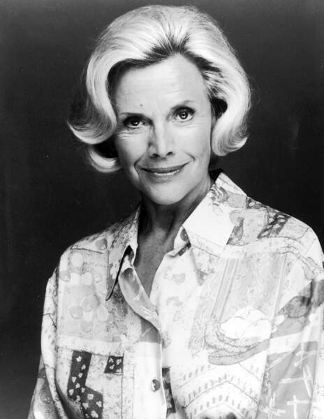 Причина смерти honor blackman