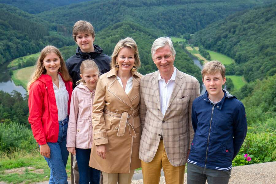 PHOTOS - Philippe Et Mathilde De Belgique Et Leurs Enfants Font Du ...