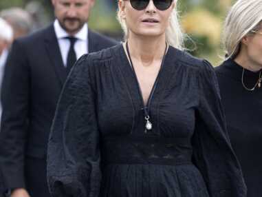PHOTOS - Mette-Marit de Norvège aux funérailles de son beau-père
