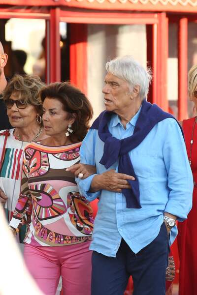 PHOTOS : Bernard Tapie en vacances avec sa famille - Gala