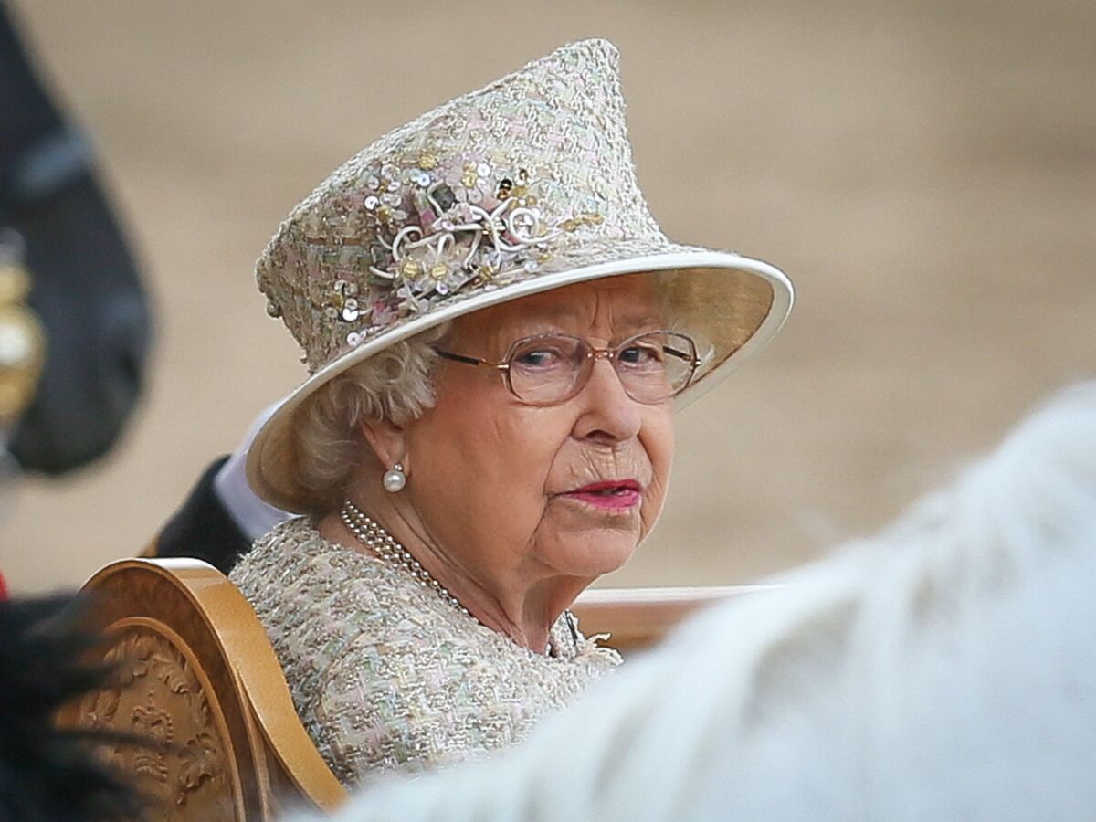 Elizabeth II trahie : Kate Middleton et William au coeur d'un vol à Buckingham palace