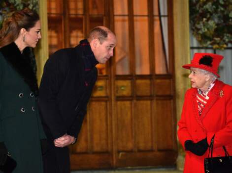 PHOTOS - La famille royale réunie devant le château de Windsor 