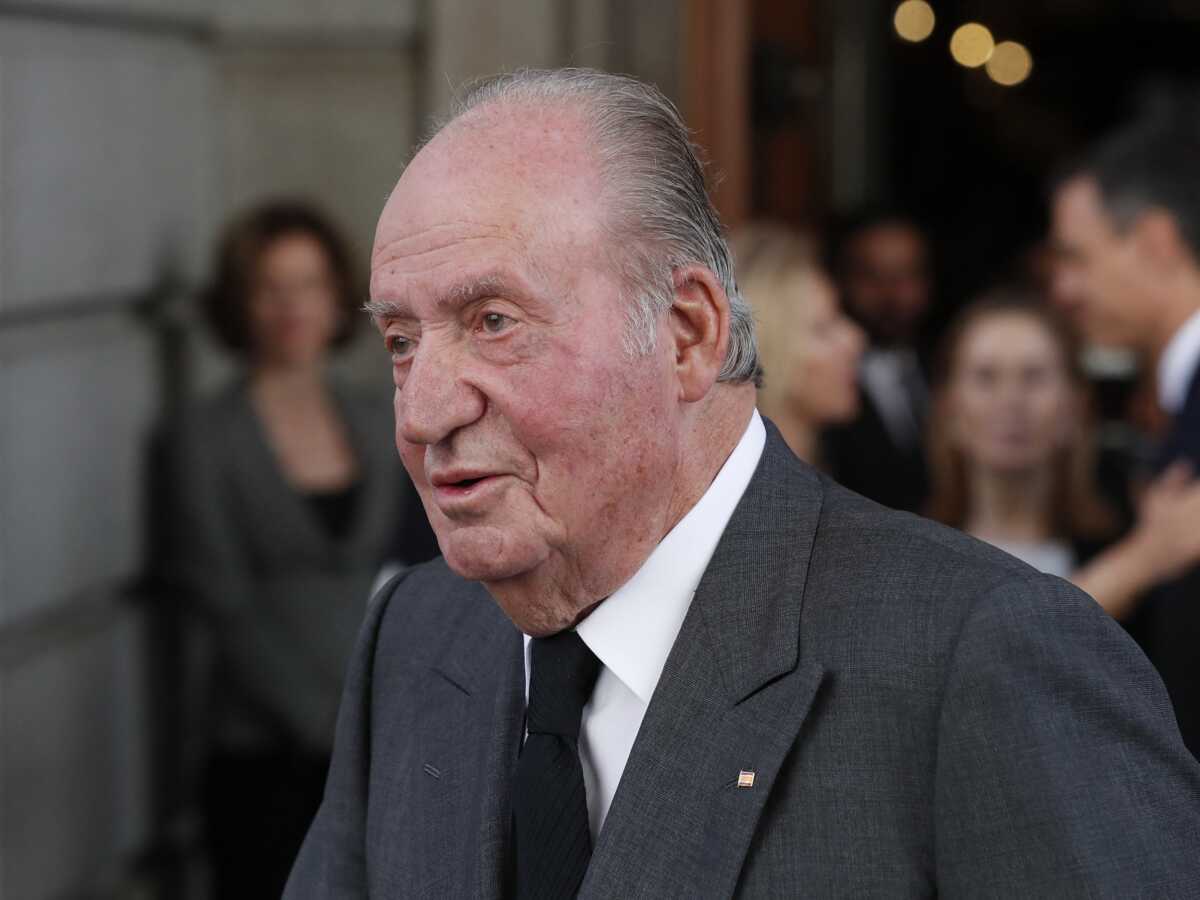 Juan Carlos met la main au chéquier pour sauver son honneur