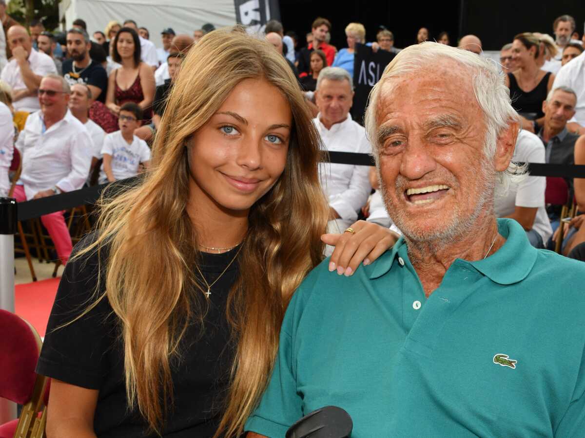 PHOTOS - Jean-Paul Belmondo : à 17 ans, sa sublime fille Stella s'éclate comme jamais