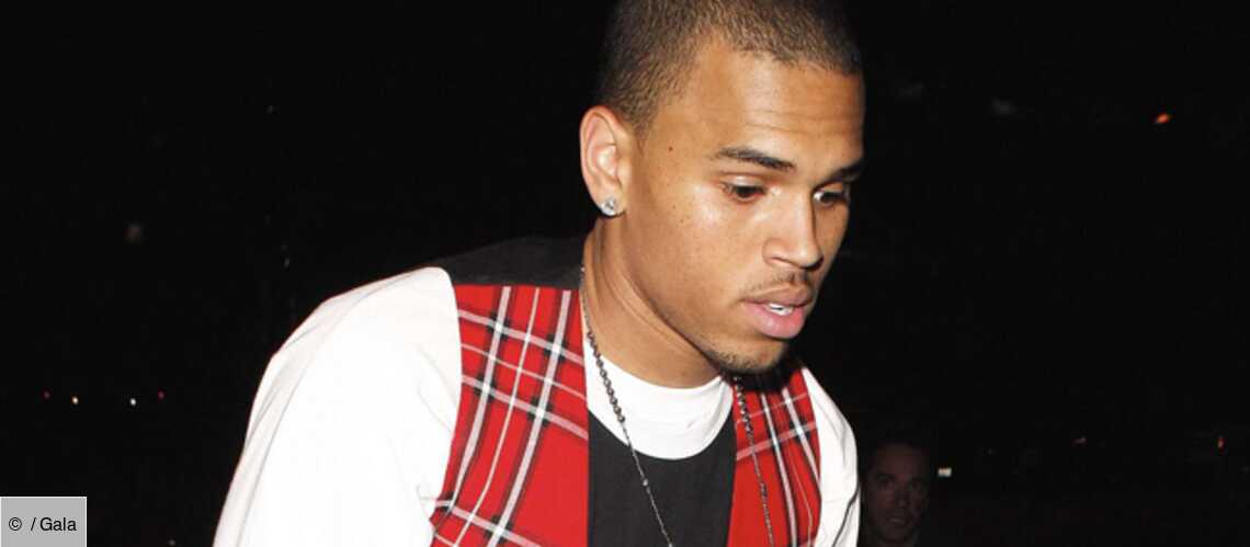 Chris Brown s’excuse en chanson Gala