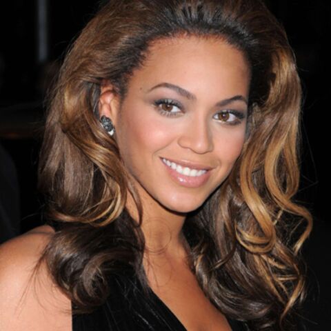 Qui est Rihanna datant 2013