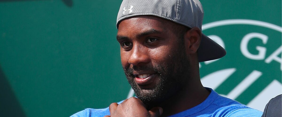 Video Teddy Riner Casse Une Nouvelle Fois Son Lit J Ai Ete Victime De Mon Poids Gala