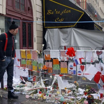 Video Eagles Of Death Metal Au Bataclan Le Docu Choc Apres Les Attentats Gala